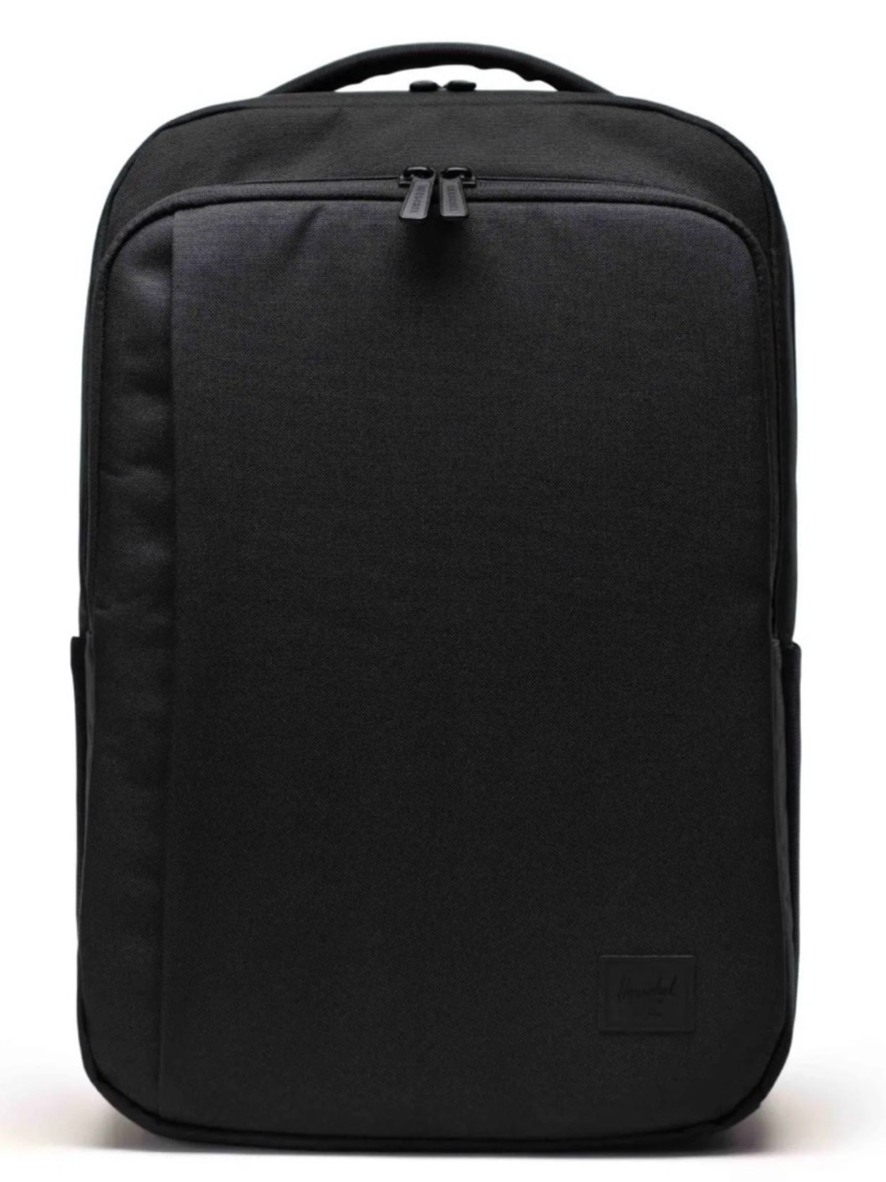 NEW WITH TAGS HERSCHEL SUPPLY BRAND TECH DAYPACK BLACK BACKPACK TRAVEL CARRY ON